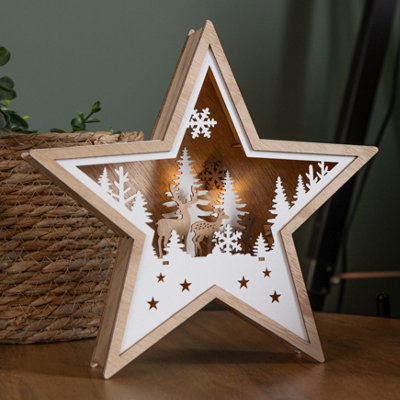 B&Q -  23Cm Battery Operated Wooden Star Shape Woodland Scene Christmas Decoration