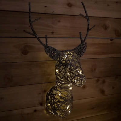Samuel Alexander 55X69cm Warm 20 Led Christmas Stag Wall Hanging Xmas Decoration White