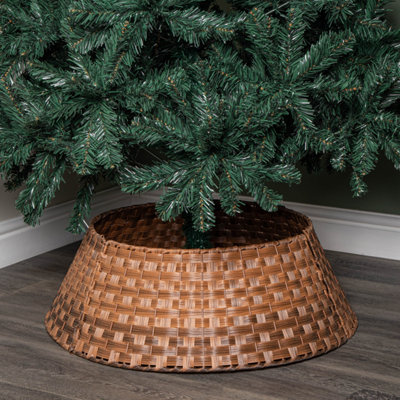 48Or70Cm Samuel Alexander Large Kd Plastic Wicker Rattan Woven Christmas Tree Skirt In Brown from B&Q