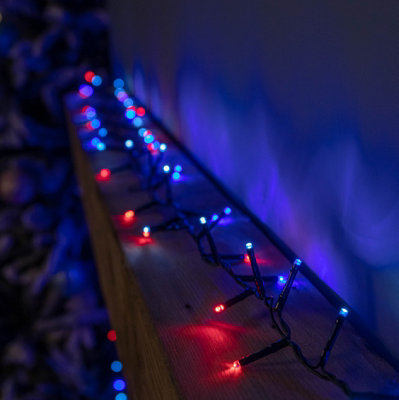 Samuel Alexander Blue/White/Red 240 Led Treebrights Christmas String Lights With Timer In & 6M
