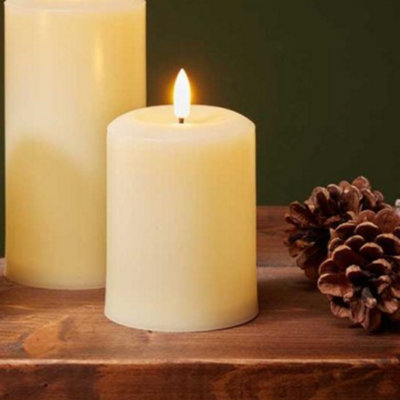 B&Q -  18Cm Battery Operated Cream Flickering Flameless Led Pillar Candle