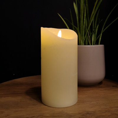 Samuel Alexander Cream Premier Christmas Flickerbright Candle With Timer 18Cm