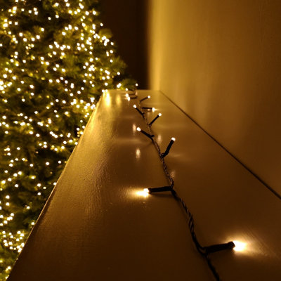Samuel Alexander 600 Led 60M Premier Christmas Indoor Outdoor Multi Function Battery Operated String Lights With Timer In Vintage Gold