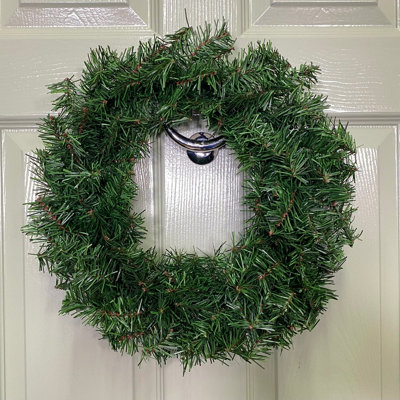 Samuel Alexander 45Cm Plain Green Colorado Christmas Door Wreath With Pvc Tips from B&Q