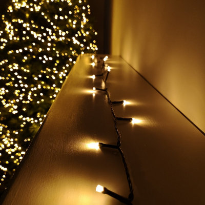 Samuel Alexander 480 Led 38.3M Premier Supabrights Indoor Outdoor Christmas Multi Function Mains Operated String Lights With Timer In Vintage Gold from B&Q