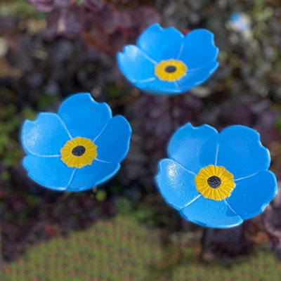 Garden Selections Cast Iron Wild Bird Forget Me Not Flower Dish Bird Feeders (Set Of 3) from B&Q