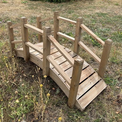 Gardelle Extra Small Wooden Garden Bridge for Pond and Border Decoration, 120cm, Brown - Image 3