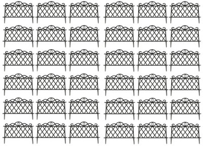 Selections Lattice Black Plastic Garden Lawn Edging (45Cm X 35Cm)40 Panels from B&Q