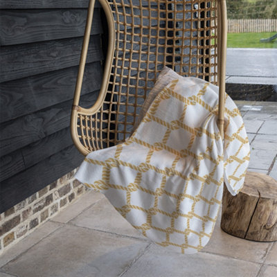Andrew Lee Gold Chainlink Rope (Blanket) / Default Title from B&Q