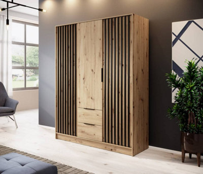 Arte Nelly Contemporary Hinged 3 Door Wardrobe Oak Effect 2 Drawers 8 Shelves 1 Hanging Rail Lamela Decor (H)2000mm (W)1550mm (D)510mm from B&Q