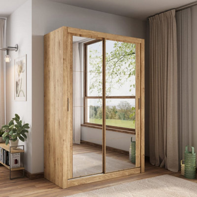 Arte Elegant Oak Shetland Lux 18 Sliding Door Wardrobe H2150mm W1500mm D600mm With Mirrored Panels from B&Q