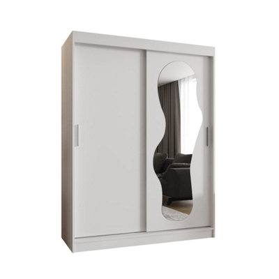 Arte Pristine White Ultra Sliding Door Wardrobe 1500mm X 2000mm X 620mmBright Storage Solution from B&Q
