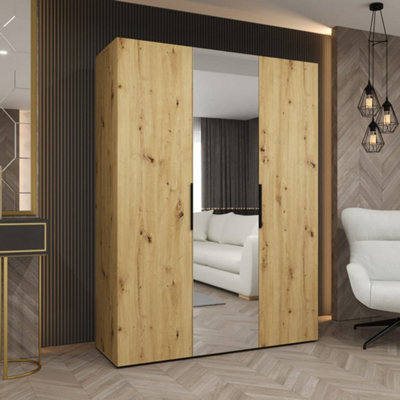 Arte Oak Artisan Marbella Ii Hinged Door Wardrobe 150CmClassic Woodgrain Wardrobe With Mirrored Feature from B&Q
