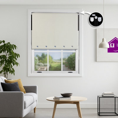 Furnished Thermal Blackout Roller Blinds With Round Eyelets & Metal FittingsCream (W)115Cm (L)165Cm from B&Q
