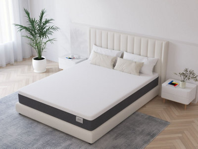 Essential Airflow Memory Foam MattressMediumKing from B&Q