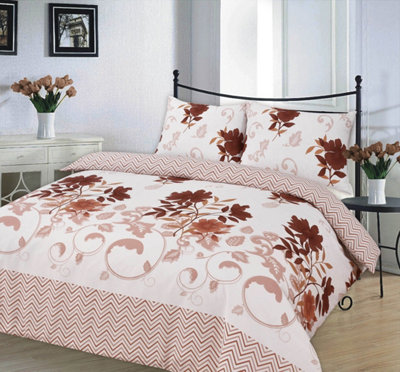 B&Q -  Bethany Floral Print Quilt Reversible Duvet Cover Set With Matching Pillow Cases