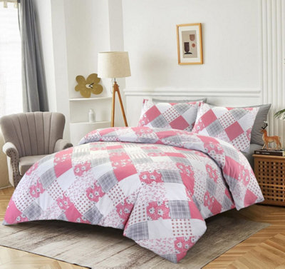 Homes & Linen Pink Eloise Patchwork Floral Duvet Cover Set Soft Polycotton Reversible Bedding With Pillowcases from B&Q