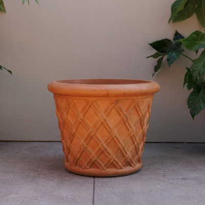 Primrose Round Concrete Garden Planter In Terracotta 37Cm from B&Q