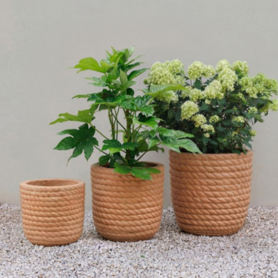 Primrose Wrapped Rope Design Concrete Planter In Brown 27Cm from B&Q