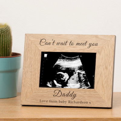 Uniqueful Unisex Brown Personalised Can't Wait To Meet You Frame Dad In - Image 3