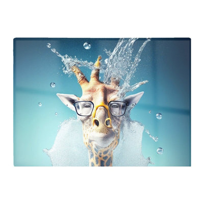 B&Q -  Giraffe With Glasses Splashart Glass Chopping Board