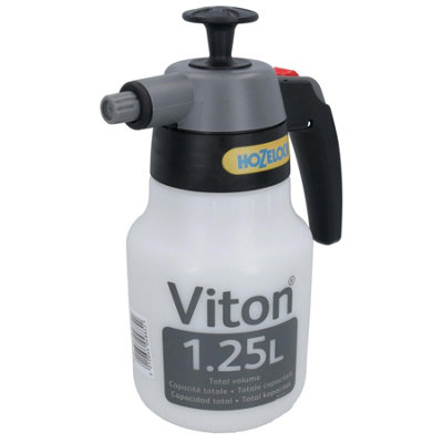 B&Q -  Garden Pressure Sprayer Viton Multi Purpose Adjustable Nozzle Hozelock 1.25L