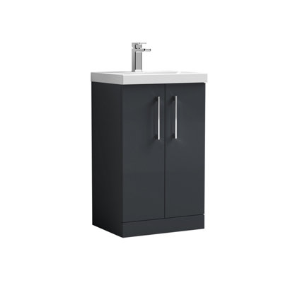 B&Q -  500 Fs 2-Door Vanity & Basin 3