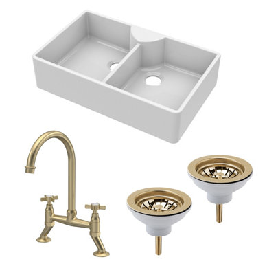Balterley Traditional Fireclay Kitchen Bundle: Double Bowl Butler Sink With Wastes & Bridge Crosshead Tap, 895Mm - Brushed Brass - Image 3