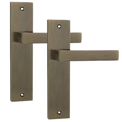 Decoranddecor Door HandleInternal Door Handles For Wooden DoorsInterior Door HandlesLumina Range from B&Q