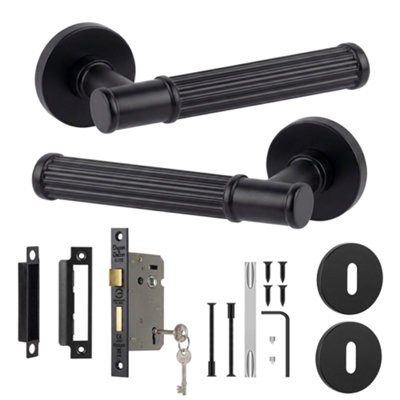 B&Q -  Leto Door Handles With 64mm Sash Lock & Keyed EscutcheonsMatt Black Lever On Rose Lockable Kit