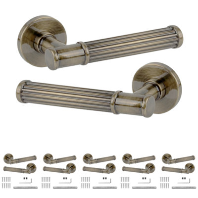 B&Q -  Leto Door HandlesAntique Brass Lever On Rose Internal Door HandlesPack Of 6 Pairs