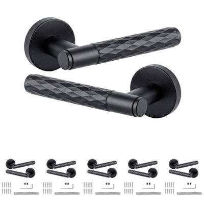 B&Q - DecoranddecorInternal Door HandlesBlack Door Handle SetDoor Lever HandlesPack Of 6 PairsTore Range