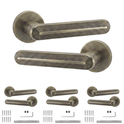 B&Q -  Marin Door HandlesAntique Brass Lever On Rose Internal Door HandlesPack Of 4 Pairs