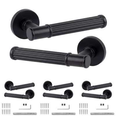 B&Q -  Leto Door HandlesMatt Black Lever On Rose Internal Door HandlesPack Of 4 Pairs