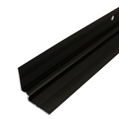 C31 28 X 28mm Anodised Aluminium Lvt Stair Nosing Inner Corner For 5mm FlooringBlack0.9M from B&Q