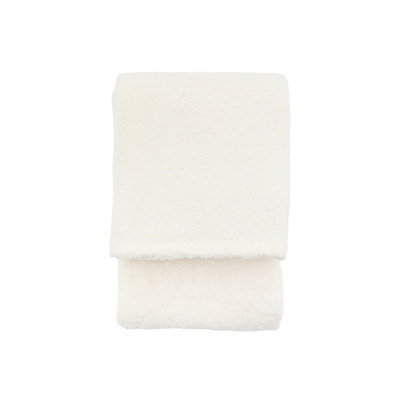 Gallery™ Cream Teddy Fleece Plain Throw (L) 180Cm X (W) 140Cm from B&Q
