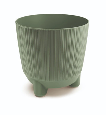 B2C Plant Pots Indoor Outdoor Plastic Flowerpot  Ryfo Earth Green 11Cm from B&Q
