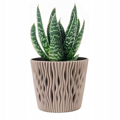 B2C Indoor Plant Pots With Insert Plastic Flowerpot Small Large Mocca 19Cm from B&Q