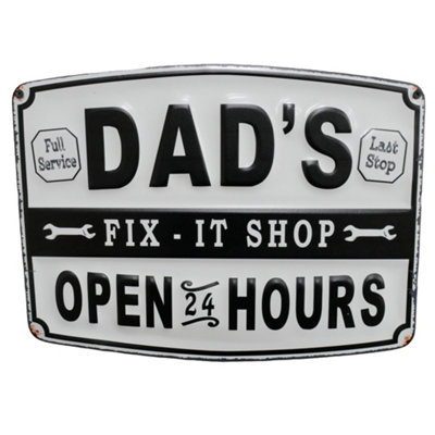 B&Q -  Metal Quote Wall SignDads Fix It Shop