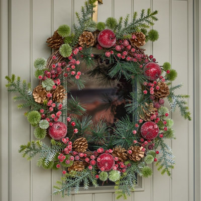 Vintage Style Giant Country Hedgerow Festive Decor Autumn-Winter Wreath Front Door Christmas Wreath 50Cm from B&Q
