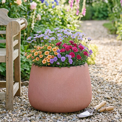 Dibor Medium Terracotta Symmetry Stripe Fibre Clay Indoor Outdoor Garden Planter Houseplant Flower Plant Pot  H29 X Dia 42Cm from B&Q