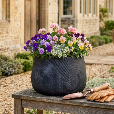 Dibor Small Grey Symmetry Stripe Fibre Clay Indoor Outdoor Garden Planter Houseplant Flower Plant Pot H20 X Dia 29Cm from B&Q