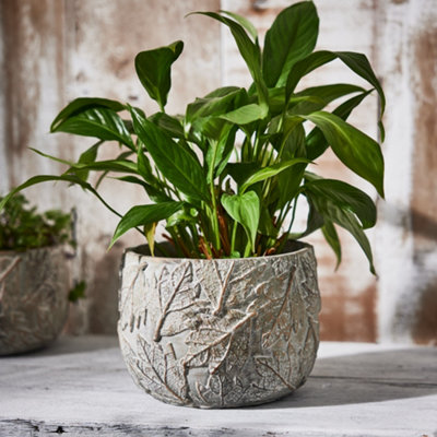 Dibor Grey Contemporary Leaf Embossed Flower Planter Indoor Outdoor Plant Pot (H) 14Cm, (Dia)19Cm Large