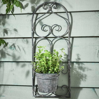 Dibor Wall Mounted Plant Pot Holder Ornate Scrolled Plant Stand Garden Planter (W) 26Cm(H) 60Cm from B&Q