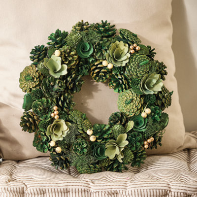 Dibor Traditional Hemlock Grove Front Door Autumn Wreath Winter Spring Wreath 35Cm from B&Q