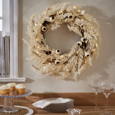 Dibor Giant Pampas Pre-Lit Door Wreath Spring Wreath 55Cm from B&Q