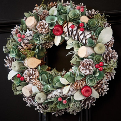 Dibor Winter Forest Treasures Festive Decor Autumn-Winter Front Door Wreath Christmas Wreath 38Cm from B&Q