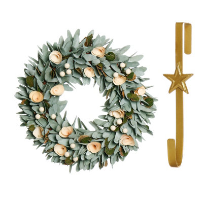 Dibor 35Cm Crocus And Berry Front Door Christmas Wreath With Star Wreath Hanger from B&Q