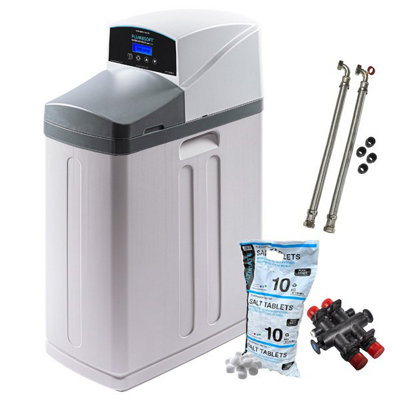 Monarch Water Monarch Se-11 Plumbsoft Electric Water Softener + 22mm Maxflow Hoses + 10Kg Salt from B&Q