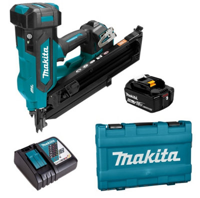 Makita Dbn900Zk 18V Lxt Brushless 90mm Gasless Framing Nailer + Case + 5.0Ah Kit from B&Q
